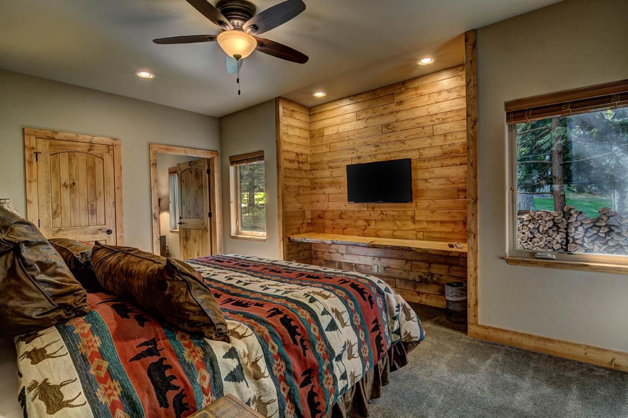 Whispering Pines Lodge: 9 Bedroom Eagle River Kültér fotó