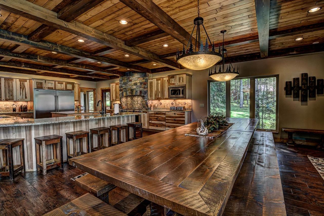 Whispering Pines Lodge: 9 Bedroom Eagle River Kültér fotó