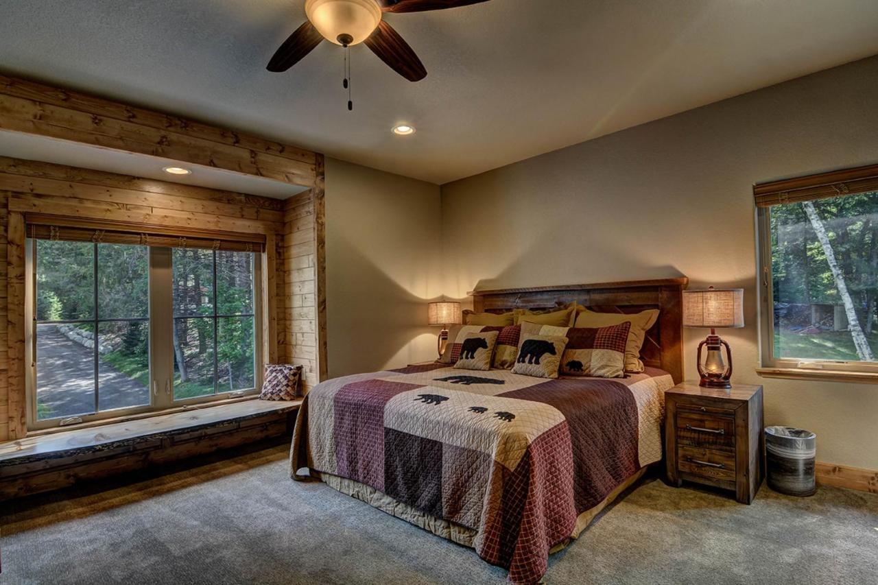 Whispering Pines Lodge: 9 Bedroom Eagle River Kültér fotó