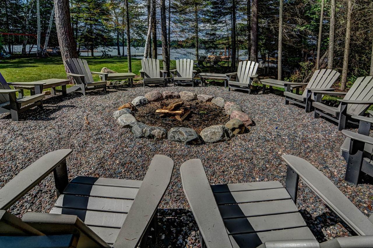 Whispering Pines Lodge: 9 Bedroom Eagle River Kültér fotó